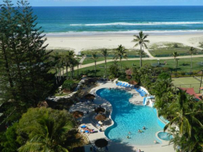 Гостиница Royal Palm Resort on the Beach  Серферс-Парадайс